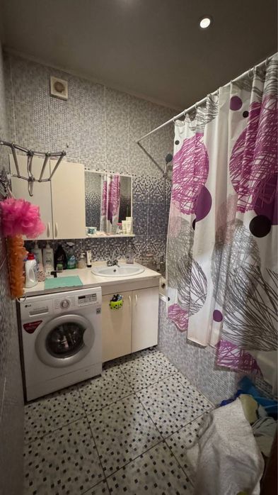 Продается 3-х комнатная квартира.Все подробности по тел.