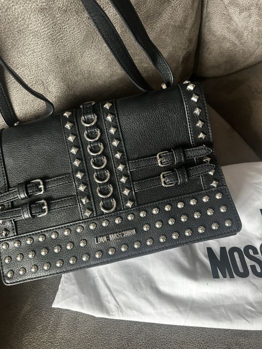 Две Чанти LOVE Moschino