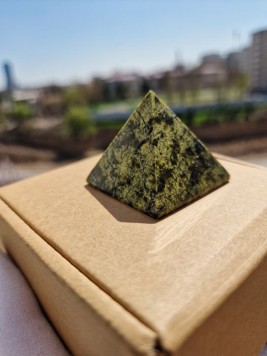 Пирамида из Змеевика.