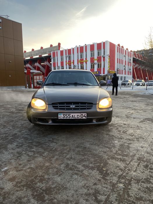 Hyundai Sonata продам машину