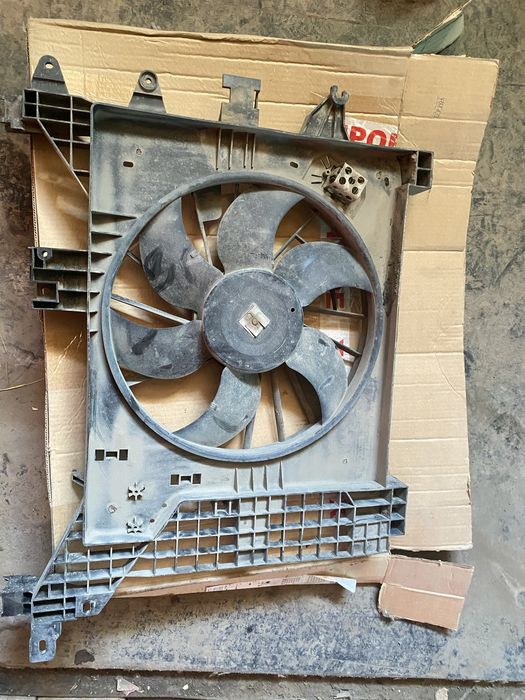 Продам вентилятор для рено дастер 2.0 обём