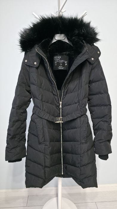 Jacheta lunga de iarna cu puf si pene de rață, Stradivarius, neagra, M