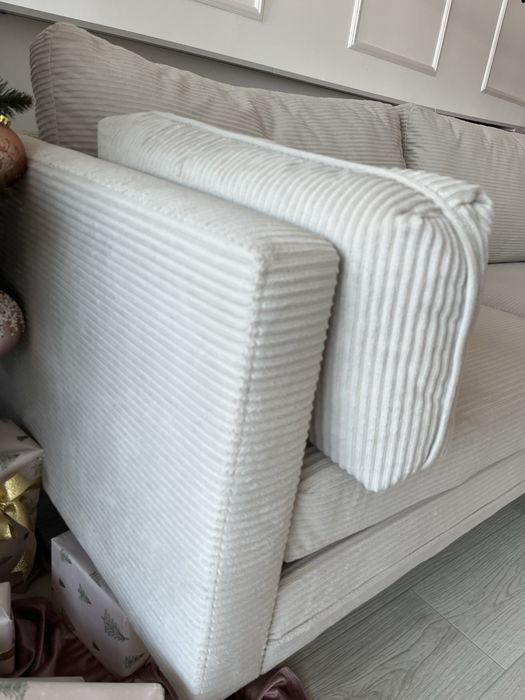 Canapea 3 locuri crem