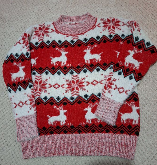 Дамски коледен пуловер с еленчета