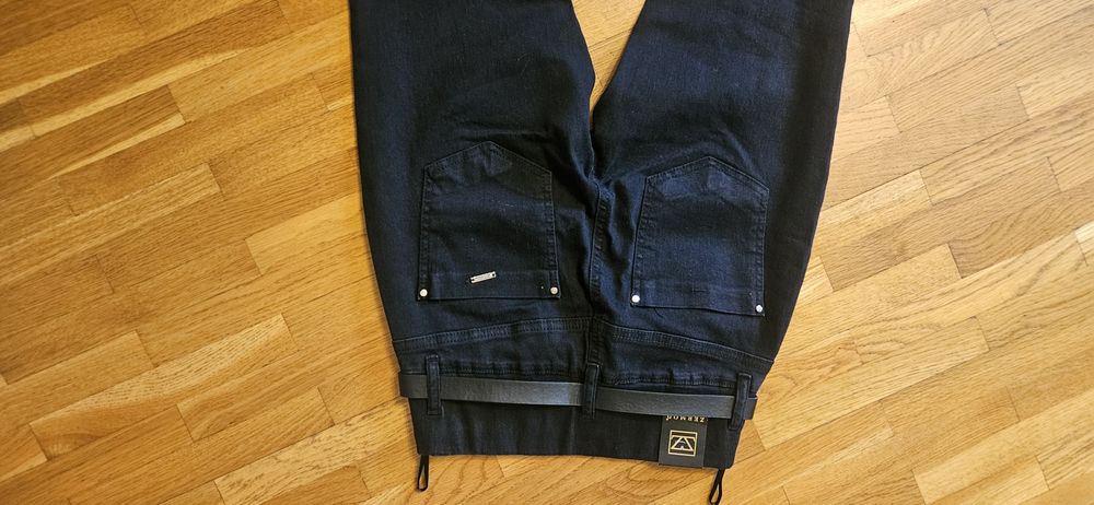 Нови черни дънки, S размер