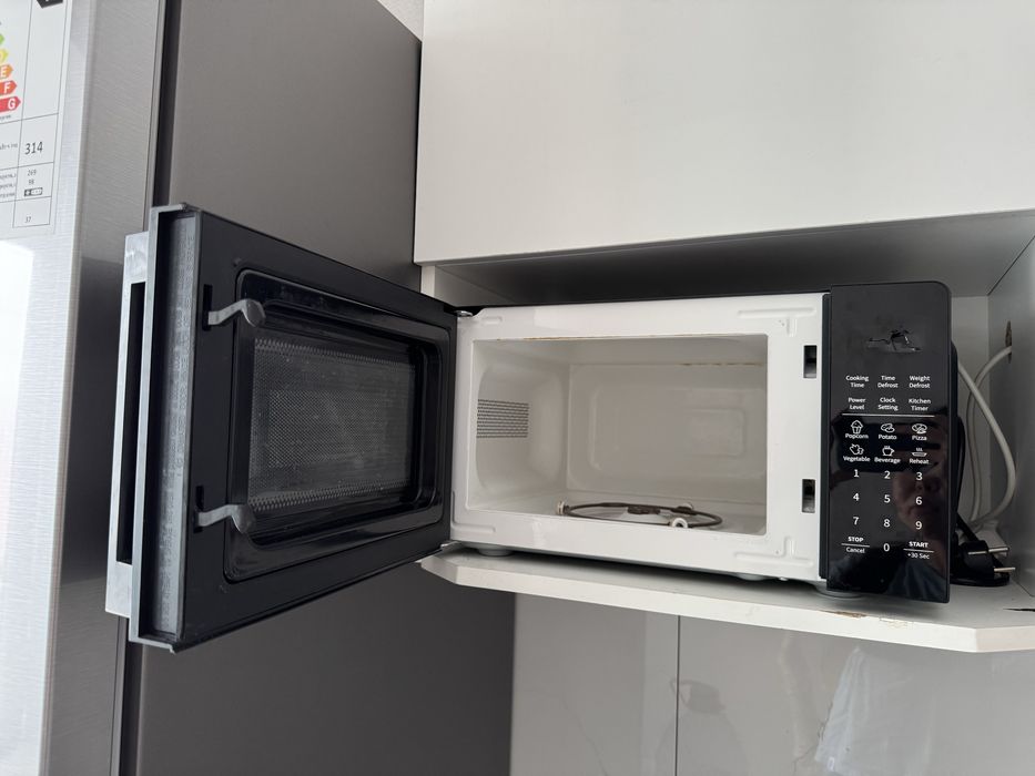 Микроволновка б/у не рабочая