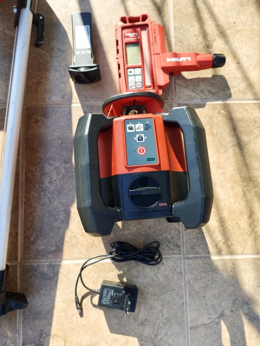 Hilti PR 30 HVS + PRA 90 - Ротационен лазер + автоматична тринога