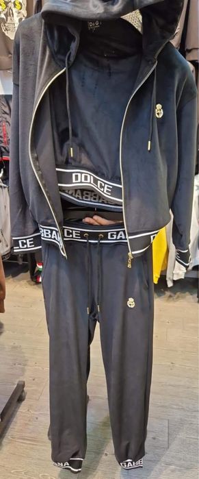 Treninguri dama oversize