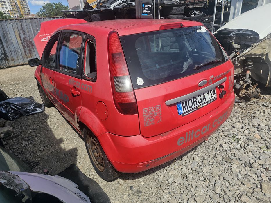 Ford fiesta  на части
