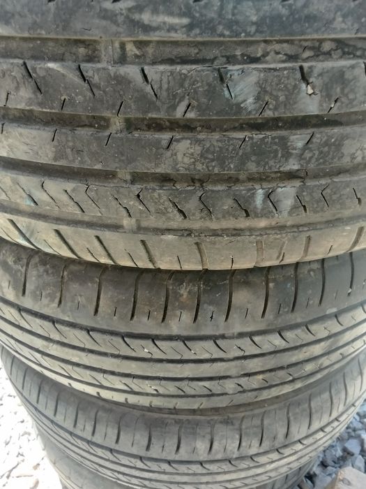 Летние шины продам 4 штук