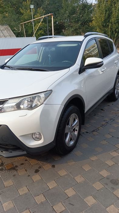 Тайота РАФ4 ,2015