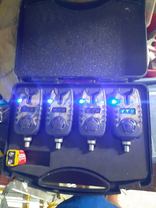 Vand senzori și swingeri de pescuit baracuda.