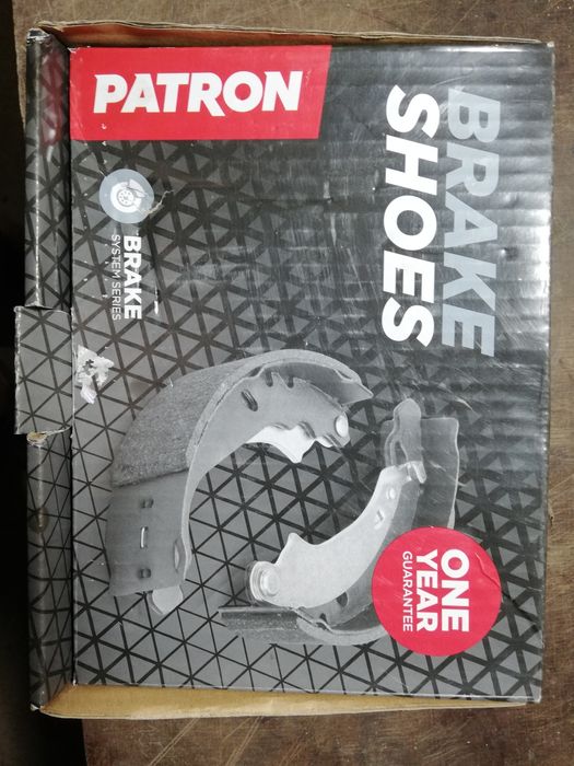 Колодки тормозные Хонда срв 1999г.