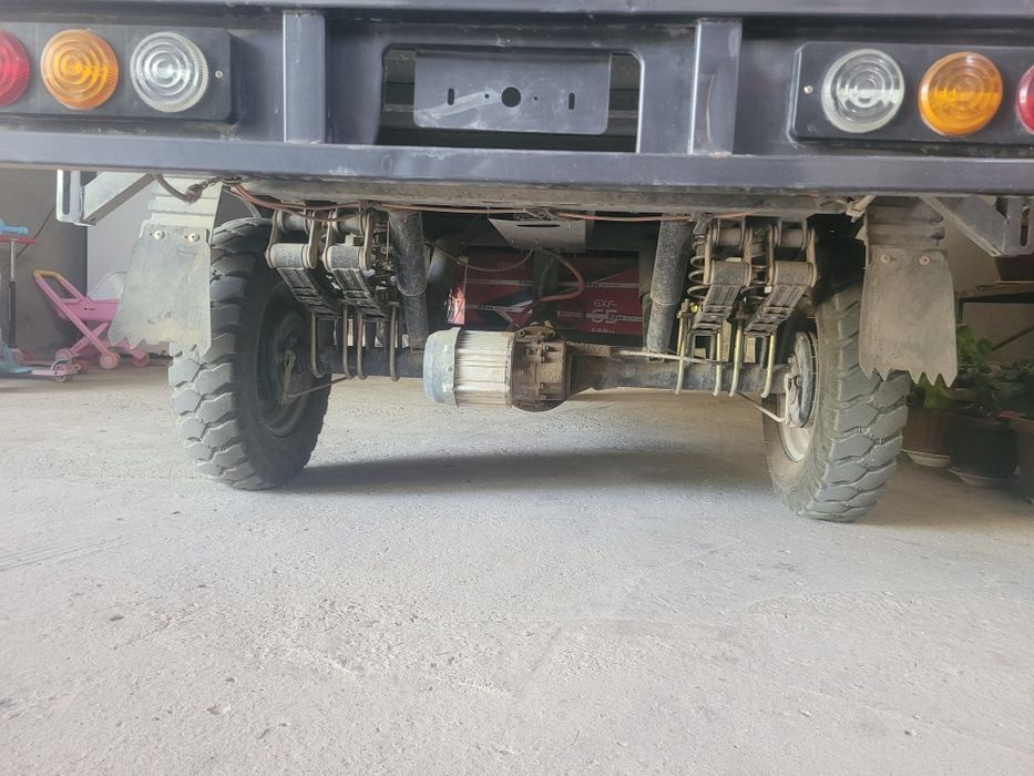 Bonvi muraveyi elektr