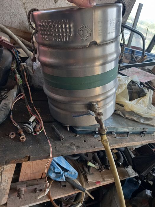 Бидони, туби,касетки и железни галони