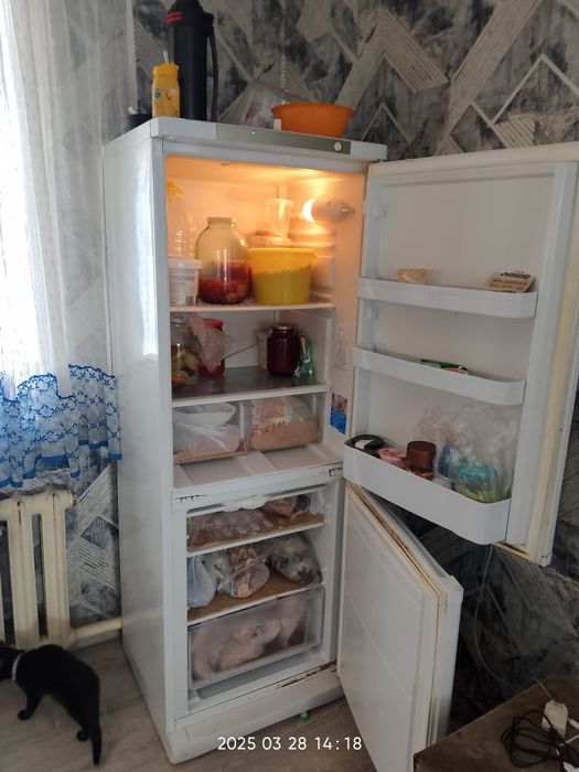 Продам холодильник в рабочем состоянии