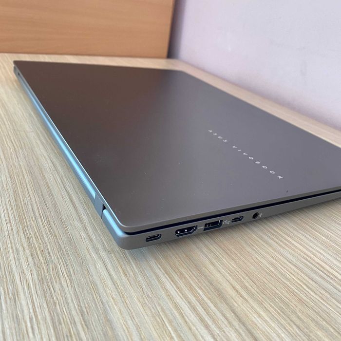 ASUS Vivobook S16 2025,Ryzen 7,16" 144Hz,16GB DDR5,1TB,garantie 2 ani