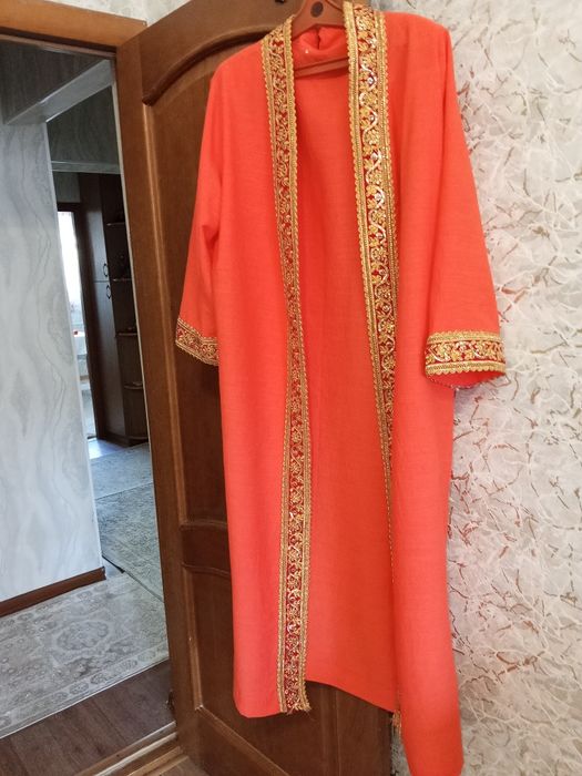 Продаю одежду на праздник Науруз