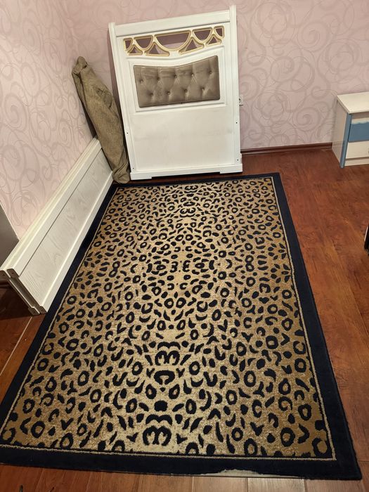 Продается ковер 150х230