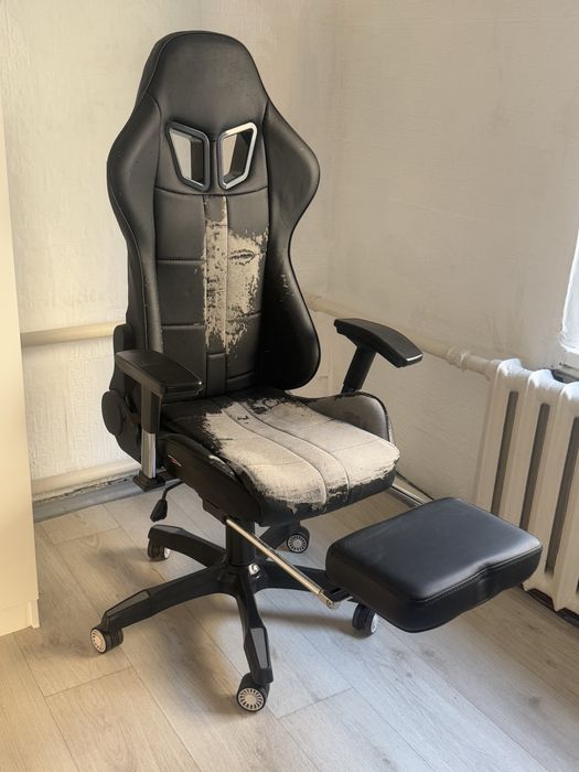Продам кресло игровое