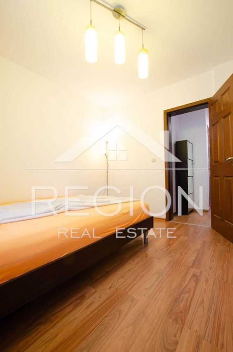 Дава се под наем Двустаен апартамент в Варна, Център - 60 кв.м за 484.5 € - Снимка #9