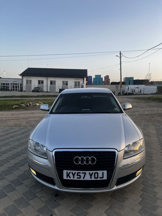 Audi A8 SE Quattro