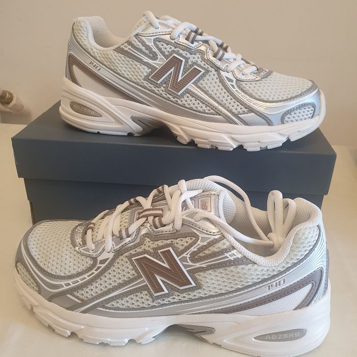 New Balance  740 mas 40
