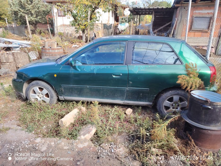 Прода се Audi A3 1.6 бензин