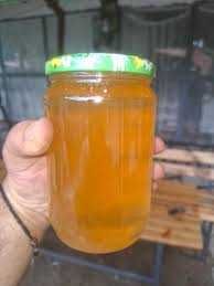 Продавам Meдче Akaciq и букет