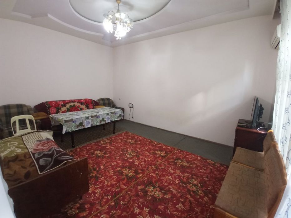 BezMakler sheriklikga qizlarga hovli ijaraga beriladi etro yonida