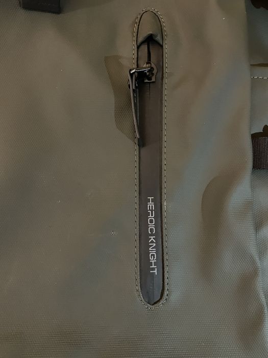 Ghiozdan/Rucsac impermeabil 23L pentru laptop cu port usb
