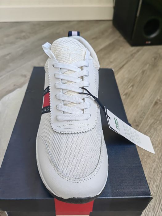 Кроссовки Tommy hilfiger