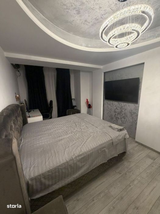 Apartament 3 camere de Inchiriat strada Verii