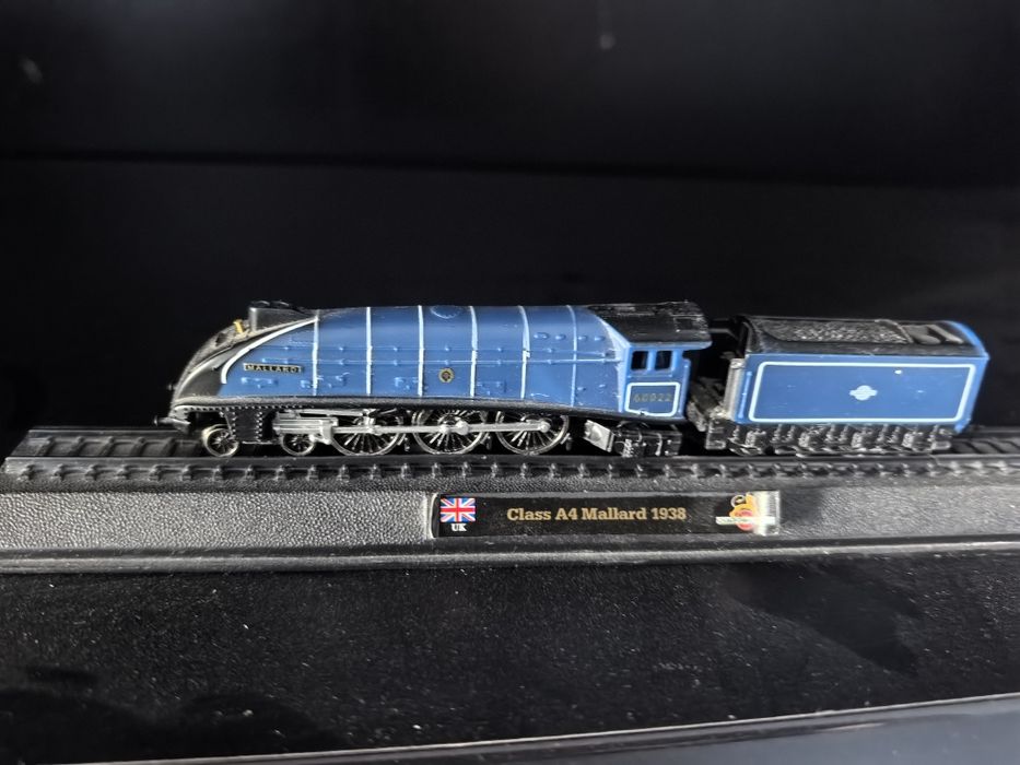 Колекция влакове различни държави