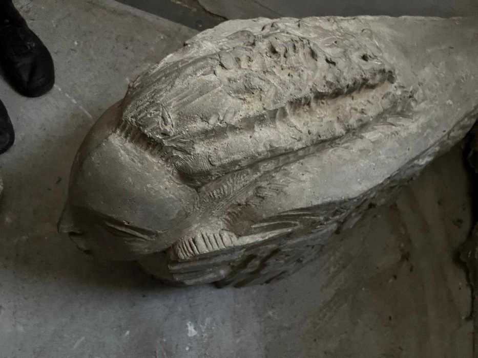 Vand statueta din piatra