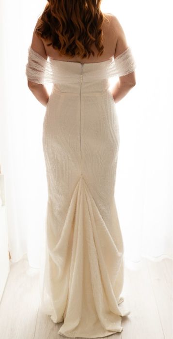 Rochie de mireasă elegantă – stil rafinat și detalii superbe!