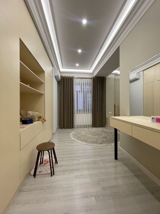 Срочно продается каартира Дуплекс в Яккасаре жк Family house 192м2