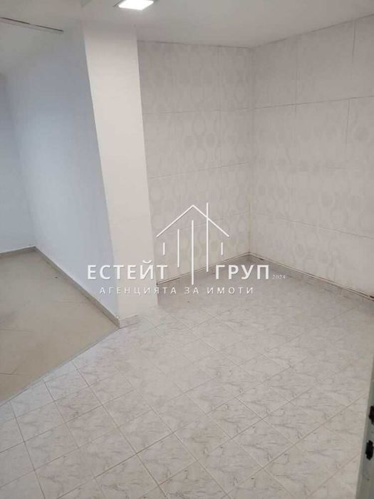 Дава се под наем Офис в Варна, Генералите - 61 кв.м за 459 € - Снимка #4
