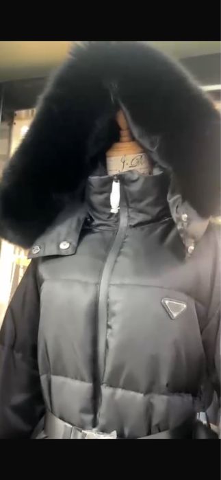 Продам срочно новый пуховик