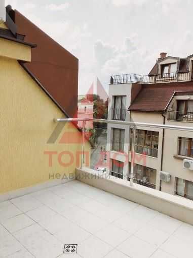 Дава се под наем Тристаен апартамент в Варна, Гръцка махала - 96 кв.м за 1200 € - Снимка #3