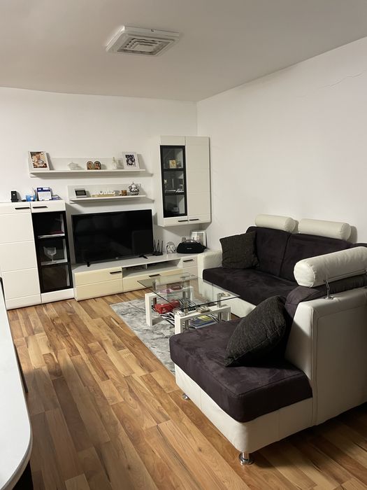 Apartament 3 camere de inchiriat