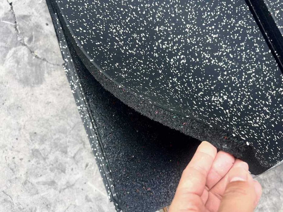 Тренажерный зал спортивное покрытие GYM Fitness