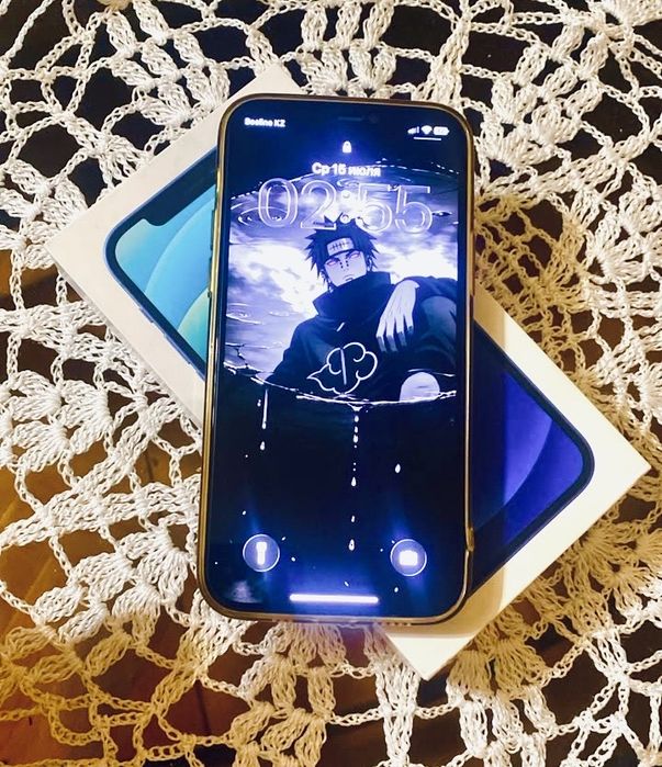 IPhone 12 в отличном состоянии