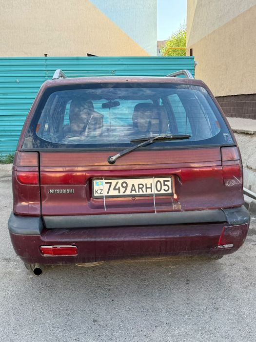 Mitsubishi space wagon авто көлігі
