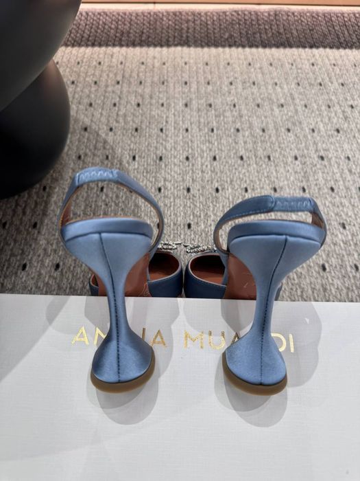 Pantofi Amina Muaddi