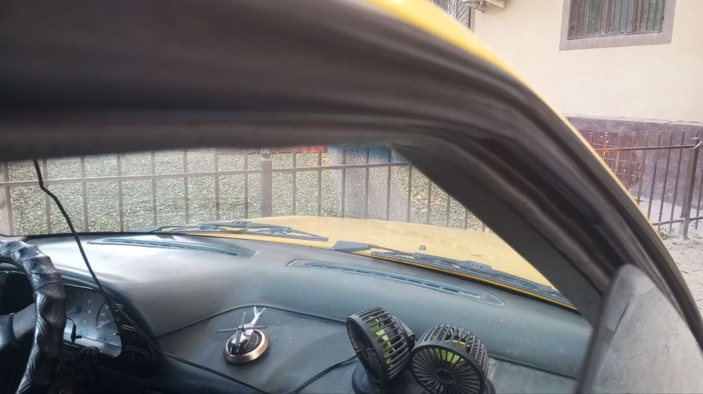 Espero koreskiy sariq