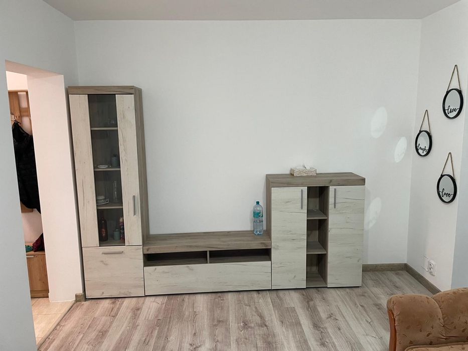 Montam mobila (orice producator) si parchet