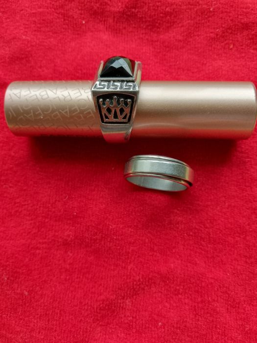 Перстень и кольцо мужское.