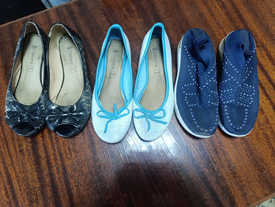 Отдам обувь бесплатно