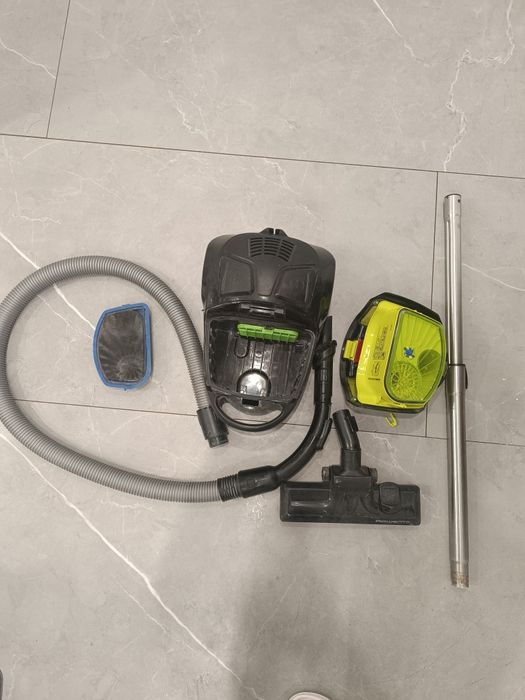 Прахосмукачка Ровента